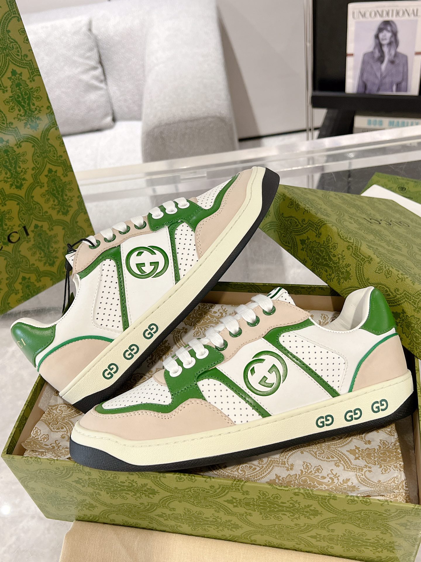 20251021/Gucci_251021-1